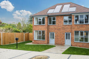 9, The Avenue, Carshalton SM5 4LD