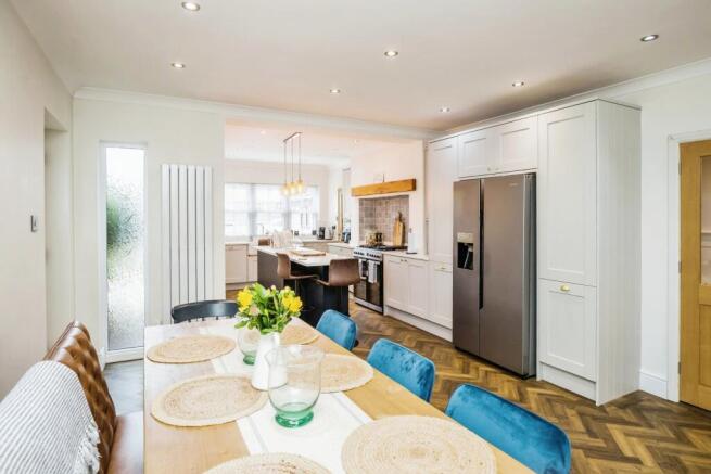 Kitchen/Dining Room