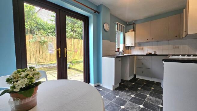 Kitchen / dining room