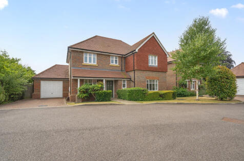 Trafalgar Close, Aylesbury, Buckinghamshire