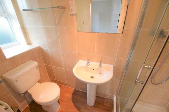 En-Suite Shower