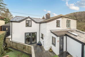 4, Crockers Row, Gunnislake PL18 9DG
