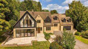 Rakehill, The Highlands, Stroud GL6 6SL
