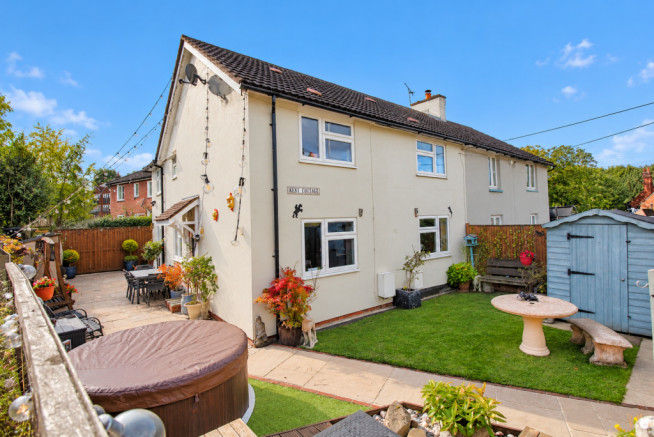 4-bed semi-detached on Maidstone Road, Sevenoaks, TN15, £600,000