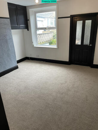 3 bed Terraced to rent Image 7
