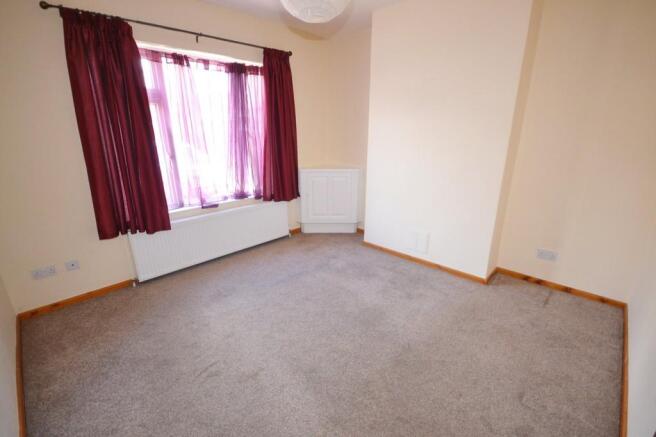 Lounge/ Third Bed...