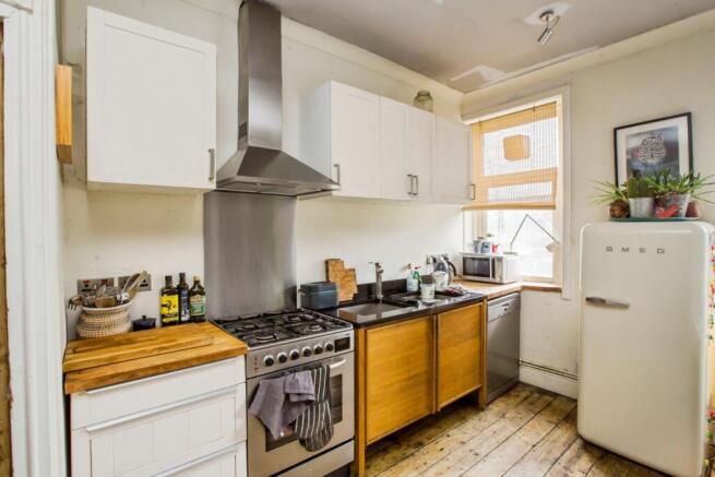 4 bed Terraced for sale Image 7