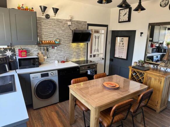 Main Kitchen