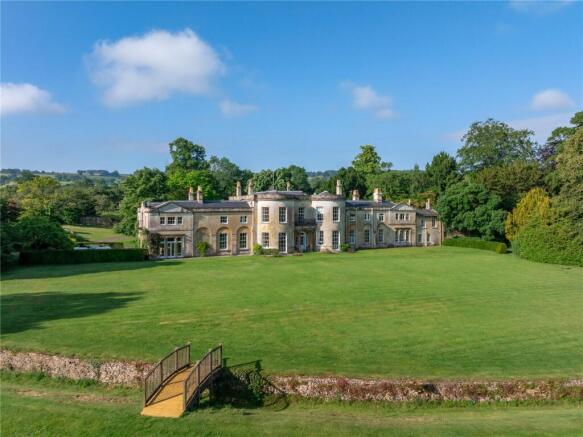 Harptree Court