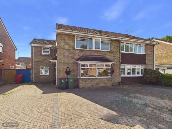 5-bed semi-detached on Canvey Close, Crawley, RH11, £500,000