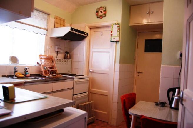 Photo 3