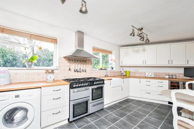 Farthing Cottage-21.