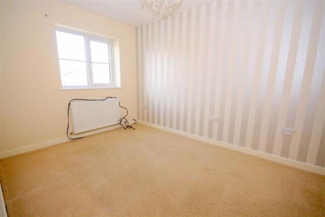 FRONT DOUBLE BEDROOM TWO