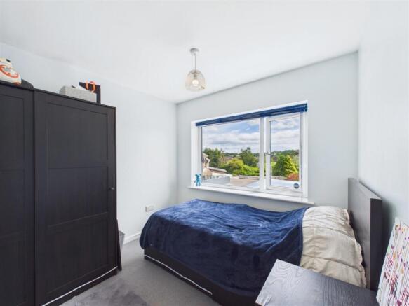 3 bed Detached for sale Image 9