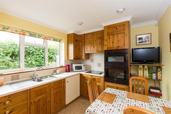 Kitchen/Breakfast Ro