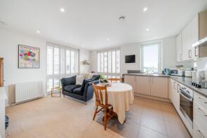 31, Jasmine House, Juniper Drive, London SW18 1GJ