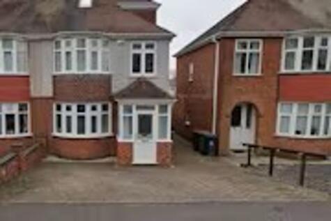 Wrexham Avenue, Walsall, WS2