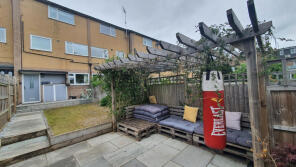 13, Burnside Close, New Barnet, Barnet EN5 5LN