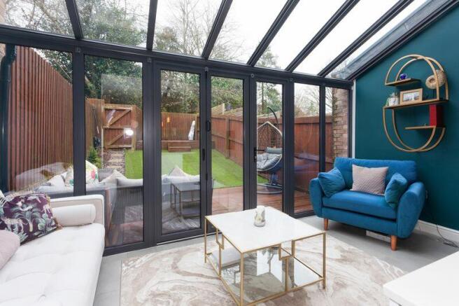 ORANGERY B