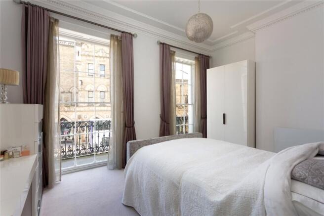 2 bed Apartment for sale Image 6