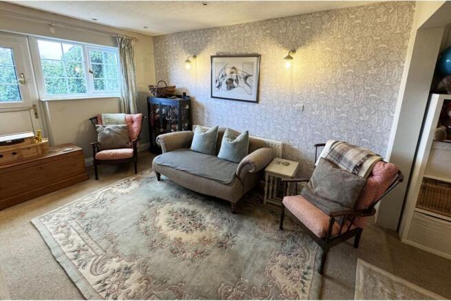 Lounge/Family/Games