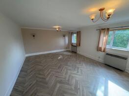 Flat 2/2, 5, Ashvale Crescent, Glasgow G21 1NB