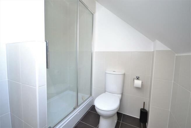 Master bedroom en-suite