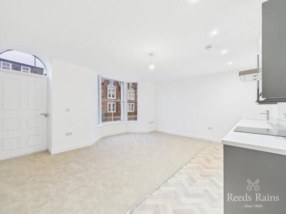 1 bed Apartment for sale Image 8
