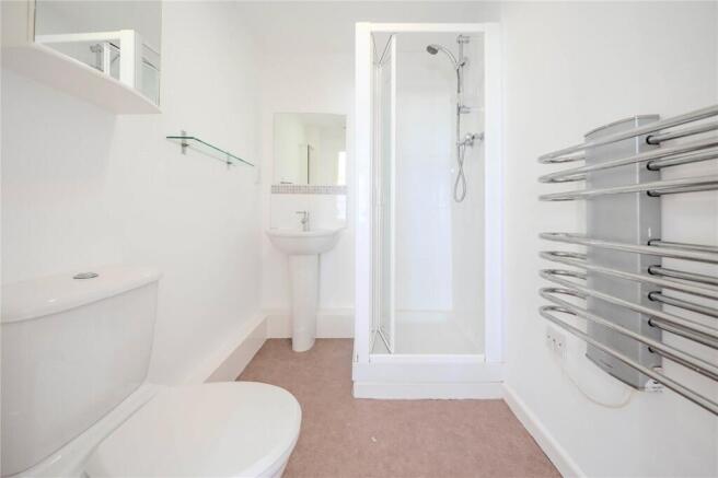 2 bed Apartment for sale Image 9