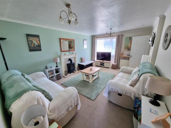 Sitting room.jpg