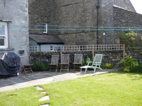 Photo 11