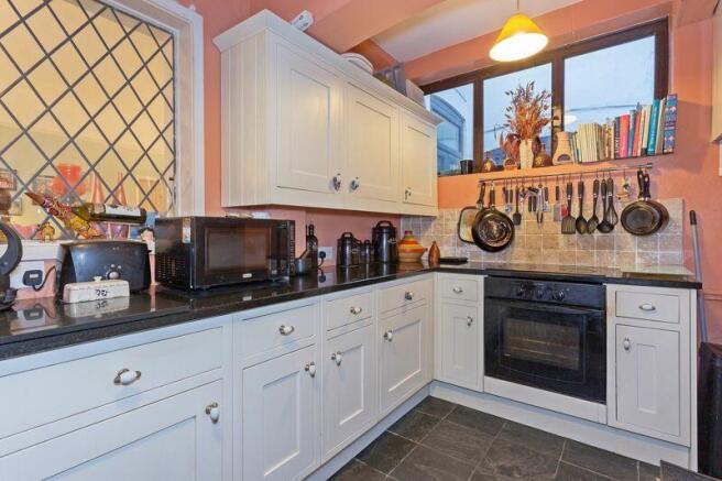 KITCHEN B
