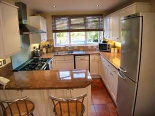 REFITTED KITCHEN