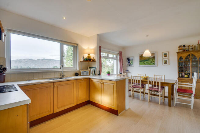 Kitchen/Dining Ar...