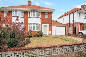 7, Milbury Crescent, Southampton SO18 5EN