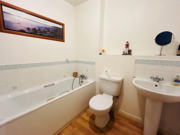 Bathroom.JPEG
