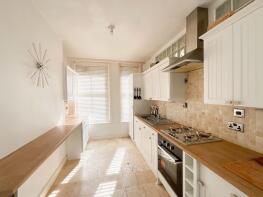 14b, Clifftown Road, Southend-on-sea SS1 1AB