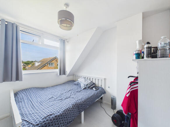 3 bed Semi-Detached for sale Image 8
