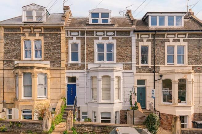 G1F6DRCN - External B.jpg