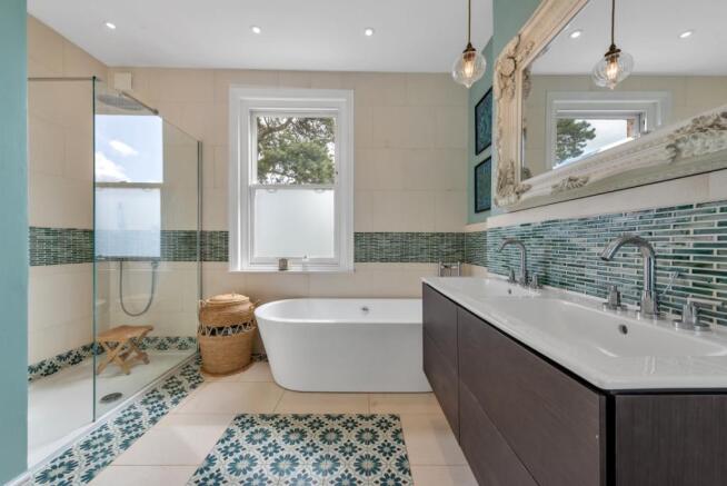 Family bathroom