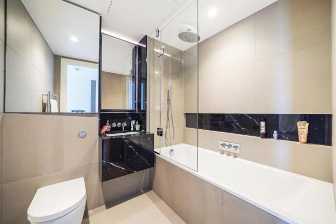 En-suite 1