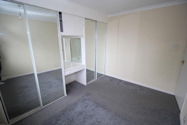 3 bed Semi-Detached for sale Image 9