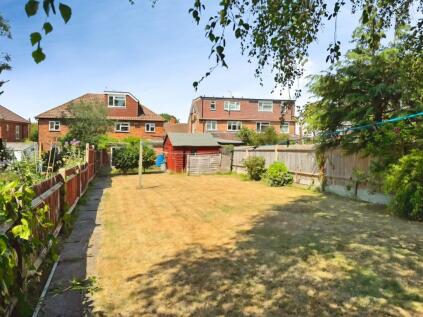 Lodge Road, Fetcham, Leatherhead, Surrey, KT22