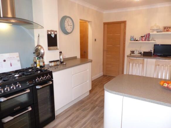 Kitchen/Breakfast Room