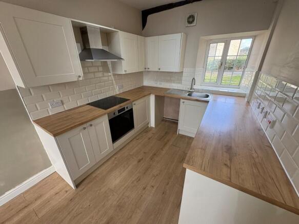 2 bed Cottage to rent Image 4