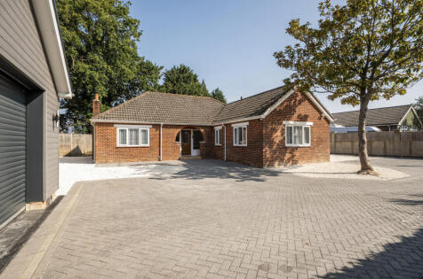 Valentine Avenue, Sholing, Southampton, Hampshire, SO19