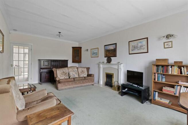 Sitting Room 2.jpg