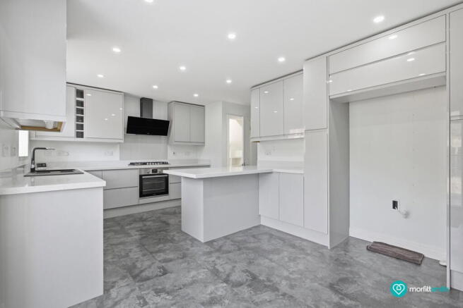 3 bed Detached for sale Image 8