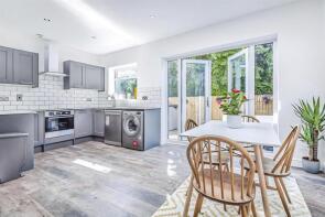 72, Southdown Road, London SW20 8PX