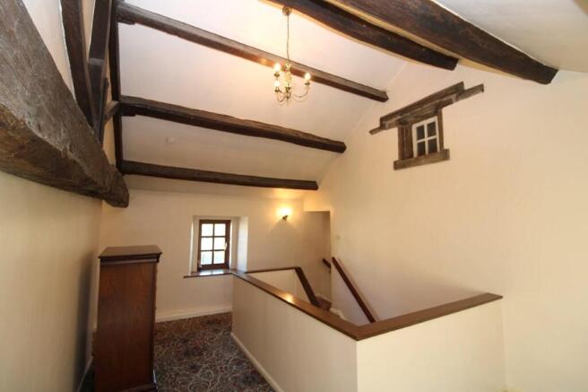 4 bed Farm House for sale Image 10